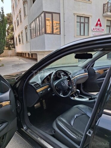 Mercedes E 220 d 2004, 446,771 km - 2.2 l - Bakı