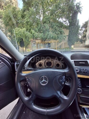 Mercedes E 220 d 2004, 446,771 km - 2.2 l - Bakı