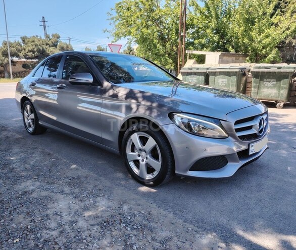 Mercedes C 200 d 2015, 260,000 km - 1.6 l - Bakı