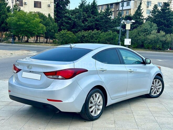 Hyundai Elantra 2015, 103,525 km - 1.8 l - Bakı