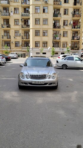 Mercedes E 240 2002, 318,000 km - 2.6 л - Bakı