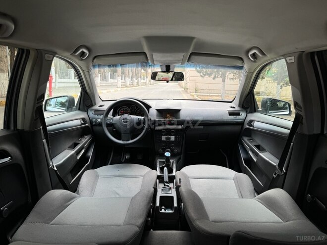 Opel Astra 2005, 260,000 km - 1.4 л - Bakı