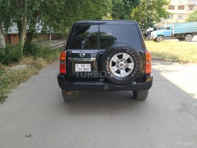 Nissan Patrol 2005, 330,000 km - 4.8 l - Sumqayıt
