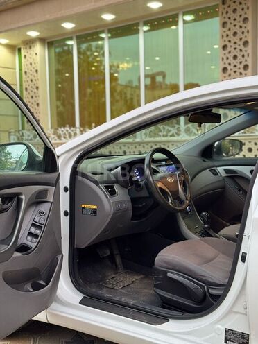 Hyundai Elantra 2014, 229,069 km - 1.8 l - Bakı