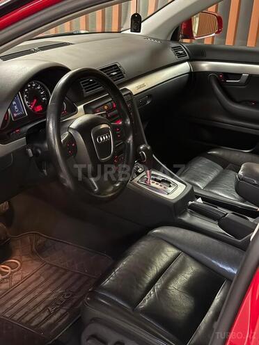 Audi A4 2005, 172,000 km - 2.0 l - Gəncə
