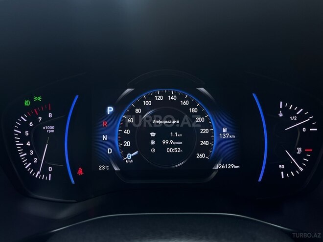 Hyundai Santa Fe-17