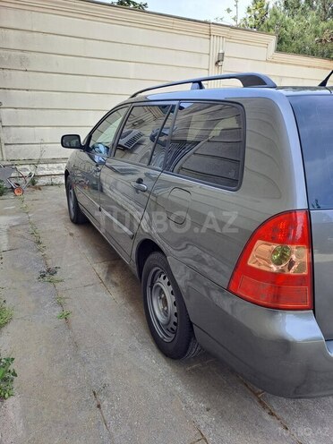 Toyota Corolla 2005, 373,845 km - 1.4 л - Sumqayıt
