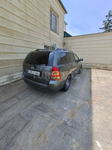 Toyota Corolla 2005, 373,845 km - 1.4 л - Sumqayıt