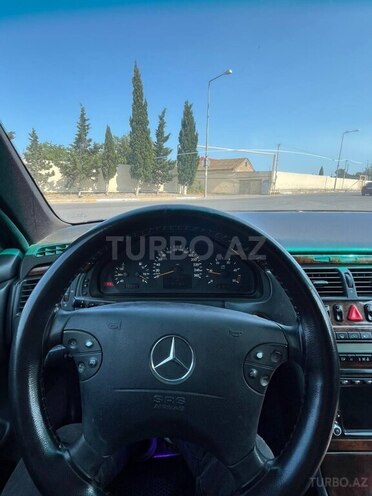 Mercedes E 320 2000, 377,000 km - 3.2 l - Bakı