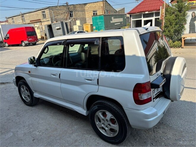 Mitsubishi Pajero io 1999, 199,909 km - 1.8 l - Bakı