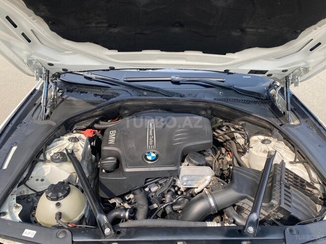 BMW 528 2013, 282,459 km - 2.0 l - Gəncə