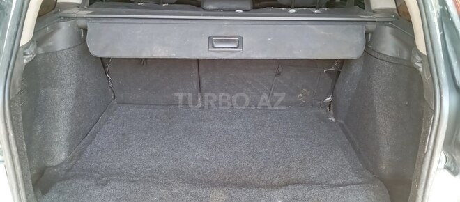 Renault Megane 2005, 25,650 km - 1.5 l - Biləsuvar