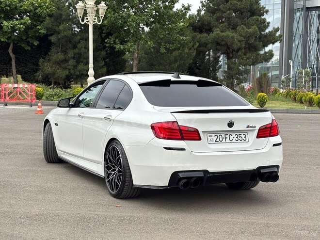 BMW 528 2013, 282,459 km - 2.0 l - Gəncə
