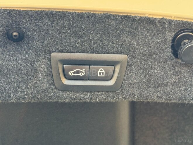 BMW 528 2013, 282,459 km - 2.0 l - Gəncə