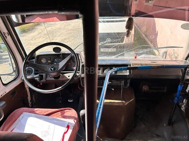 Mercedes 208 D 1992, 855,226 km - 2.5 л - Qazax