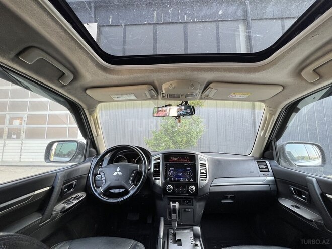 Mitsubishi Pajero 2015, 456,000 km - 3.0 л - Bakı