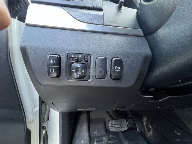 Mitsubishi Pajero 2015, 456,000 km - 3.0 л - Bakı