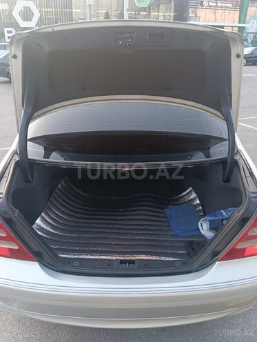 Mercedes C 200 2000, 203,000 km - 2.0 l - Bakı