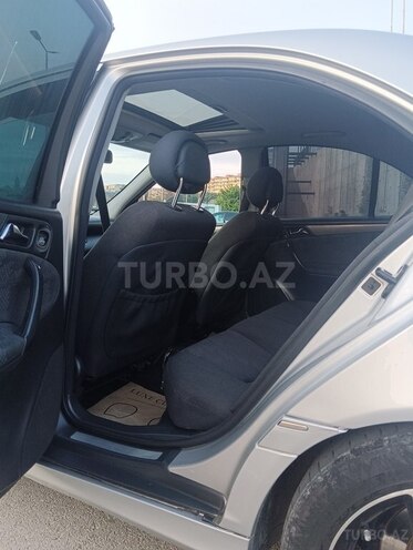 Mercedes C 200 2000, 203,000 km - 2.0 l - Bakı