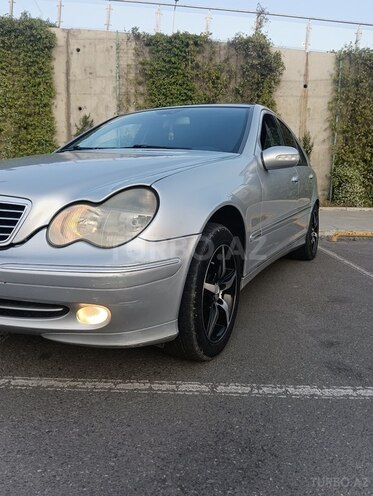 Mercedes C 200 2000, 203,000 km - 2.0 l - Bakı