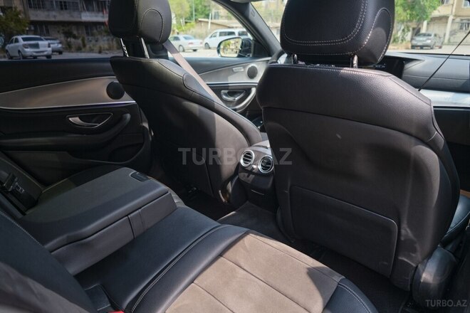 Mercedes E 200 d 2018, 169,000 km - 2.0 l - Bakı