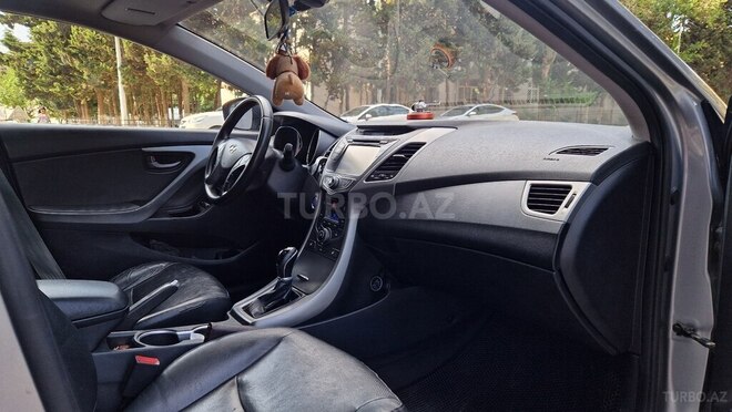 Hyundai Elantra 2014, 221,000 km - 1.8 l - Bakı