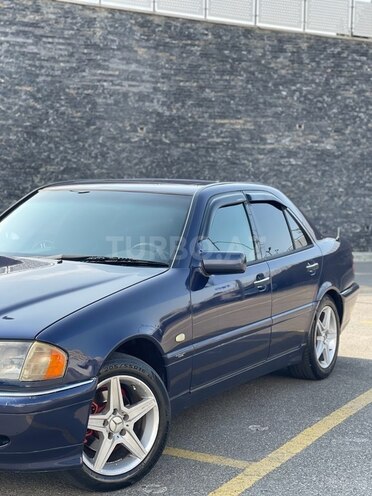 Mercedes C 180 1995, 406,000 km - 1.8 л - Bakı
