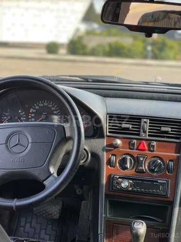 Mercedes C 180 1995, 406,000 km - 1.8 л - Bakı
