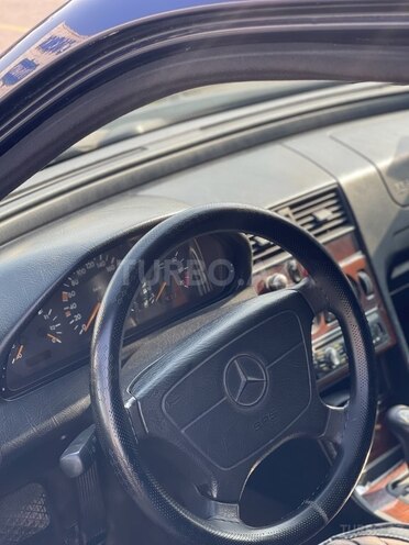 Mercedes C 180 1995, 406,000 km - 1.8 л - Bakı