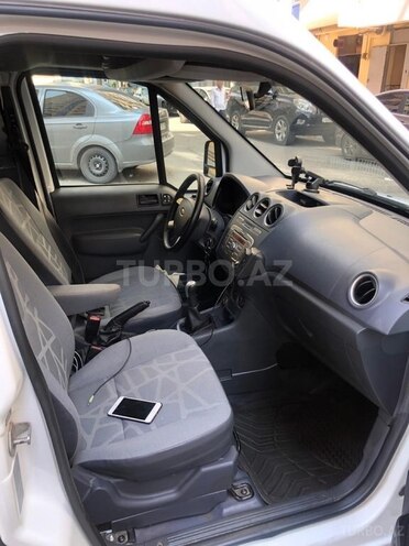 Ford Tourneo Connect 2010, 220,000 km - 1.8 л - Bakı