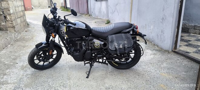 Royal Enfield  2024, 2,200 km - 0.4 l - Bakı