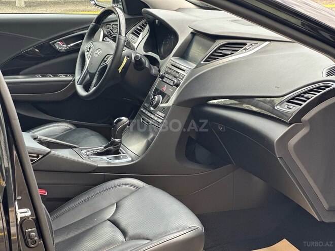 Hyundai Grandeur 2015, 209,000 km - 2.2 l - Bakı
