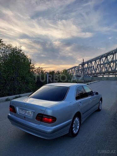 Mercedes E 220 d 2000, 371,000 km - 2.2 l - Şirvan