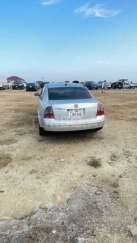 Volkswagen Passat 2003, 470,000 km - 1.8 l - Bakı