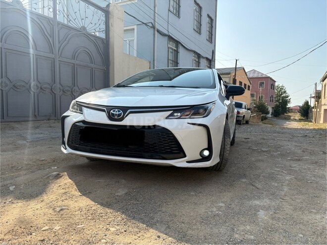 Toyota Corolla 2023, 26,039 km - 1.8 l - Bakı