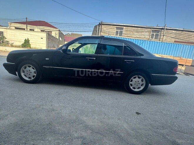 Mercedes E 230 1997, 232,223 km - 2.3 л - Bakı