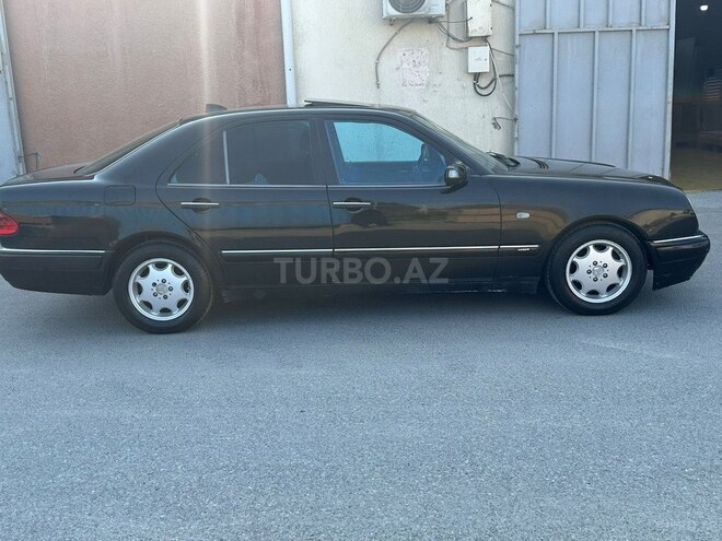 Mercedes E 230 1997, 232,223 km - 2.3 л - Bakı