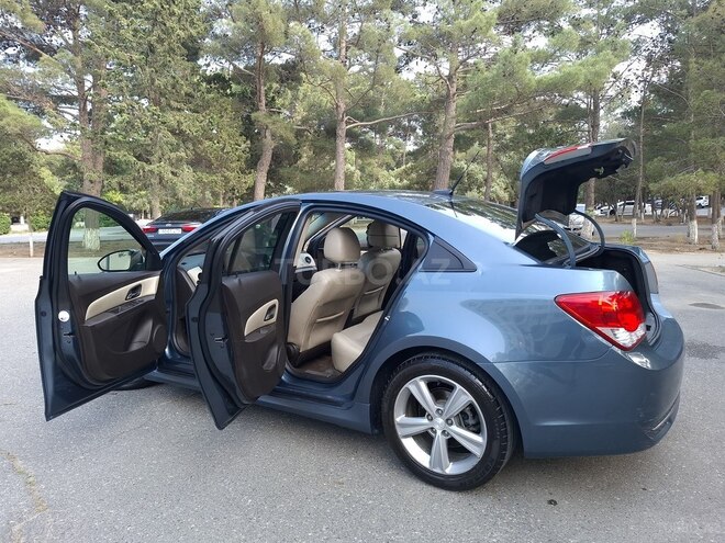 Chevrolet Cruze 2012, 214,000 km - 1.4 l - Sumqayıt
