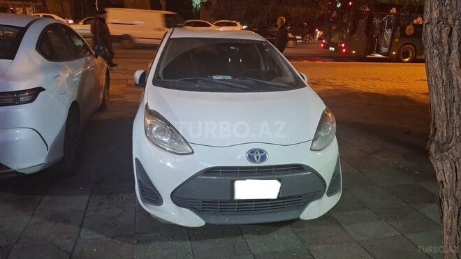 Toyota Aqua 2018, 70,000 km - 1.5 l - Bakı