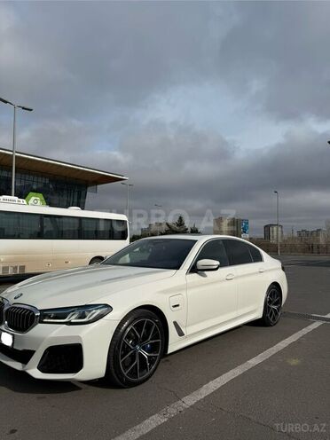 BMW 530e 2022, 42,000 km - 2.0 l - Bakı
