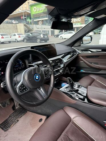 BMW 530e 2022, 42,000 km - 2.0 l - Bakı