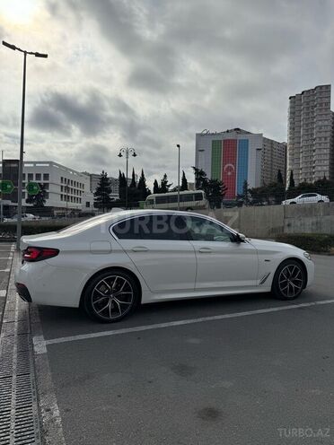 BMW 530e 2022, 42,000 km - 2.0 l - Bakı