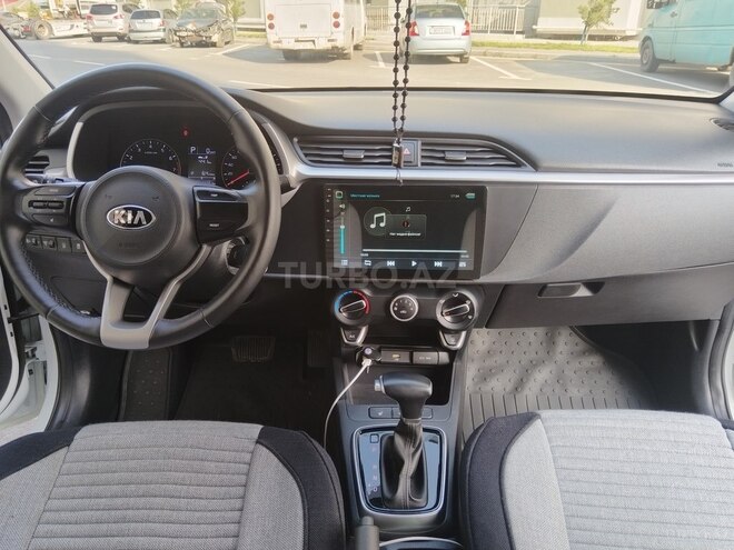 Kia Rio 2021, 93,333 km - 1.4 l - Bakı