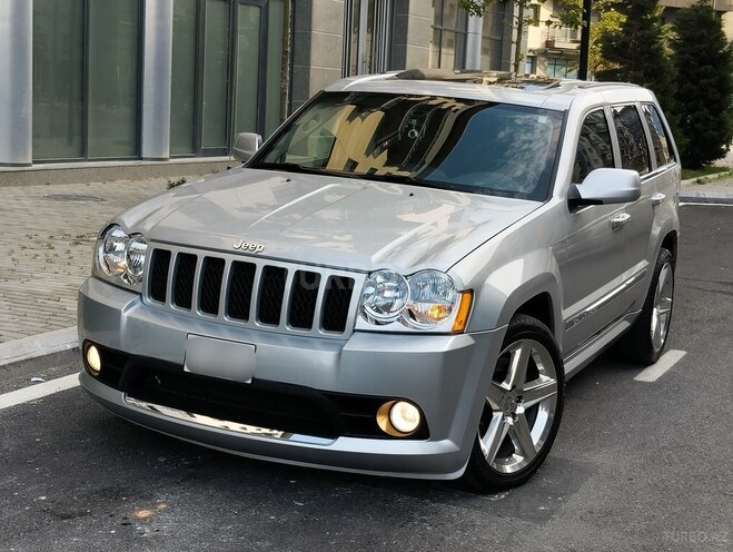 Jeep Grand Cherokee 2006, 36,000 km - 6.1 l - Bakı
