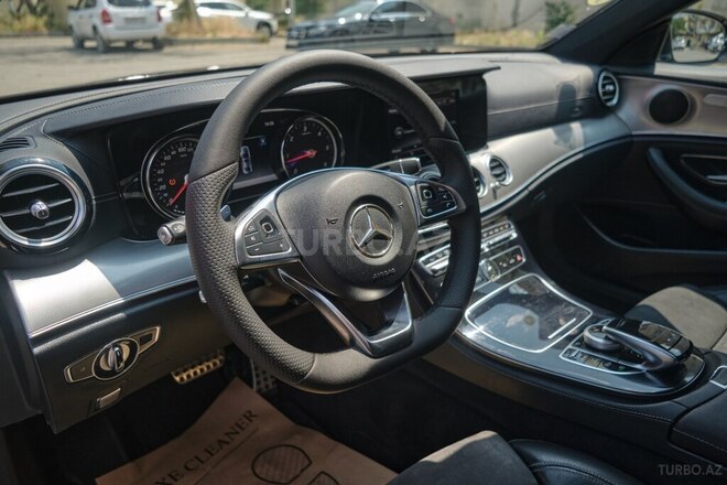 Mercedes E 220 d 2018, 169,000 km - 2.0 l - Bakı