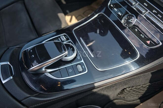Mercedes E 220 d 2018, 169,000 km - 2.0 l - Bakı