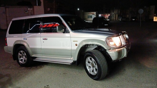 Mitsubishi Pajero 1994, 420,000 km - 2.8 л - Bakı
