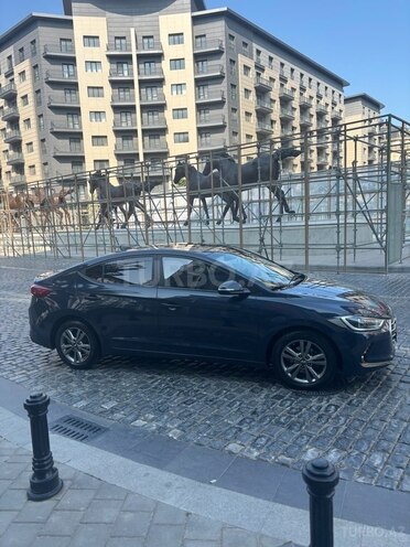 Hyundai Avante 2015, 198,000 km - 1.6 л - Bakı