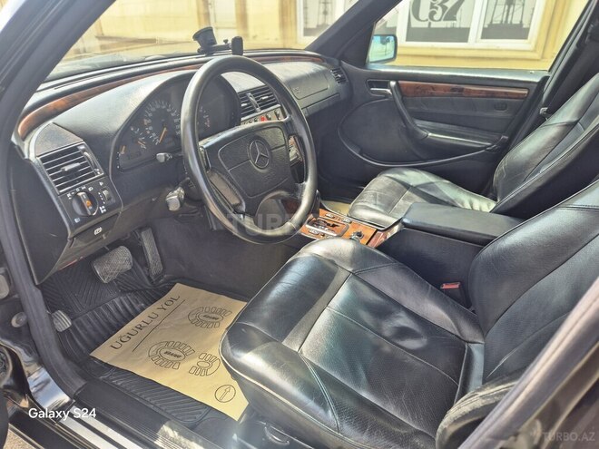 Mercedes C 200 1998, 225,647 km - 2.0 л - Sumqayıt