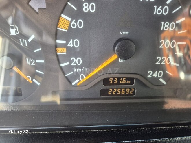 Mercedes C 200 1998, 225,647 km - 2.0 л - Sumqayıt